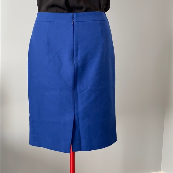 J. Crew No.2 Pencil Skirt. Size 4 - Picture 3 of 5